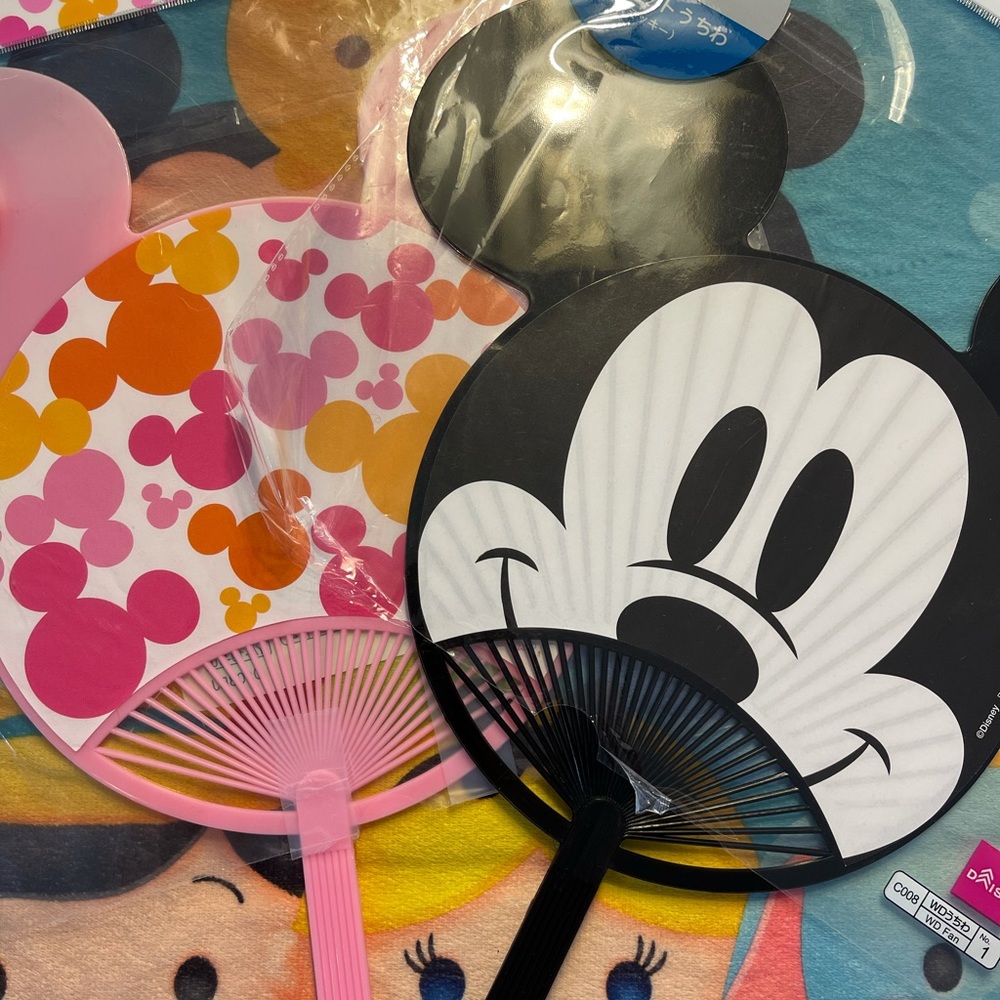 New Disney Mickey Fan Set